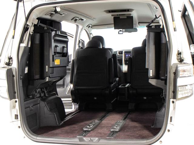 ヴェルファイア 2.4Z ゴールデンアイズII (エンジン対策済)(純正9型ナビ)(後席モニター)(両側自動ドア)パワーバックドア/専用黒ハーフレザーシート/フロント&バックカメラ/AC100V電源/クルーズコントロール/クリアランスソナー/(27枚目)