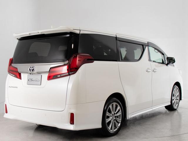 アルファード 2.5S タイプゴールドII (禁煙車)(サンルーフ)(ナビ機能付ディスプレイオーディオ)(後席モニター)トヨタセーフティセンス/踏み間違い防止装置/3眼LEDヘッドライト/専用黒ハーフレザーシート/両側自動ドア/パワーバックドア(18枚目)