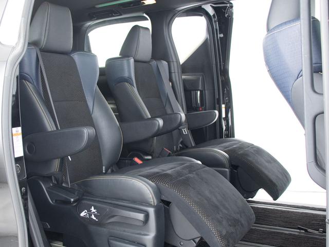 ヴェルファイア 2.5Z Aエディション ゴールデンアイズ (禁煙車)(サンルーフ)(特別仕様車)(点検記録簿9枚)両側電動スライドドア/パワーバックドア/AC100V電源/後席モニター/モデリスタグリル/LEDヘッドライト/Bluetooth接続/フルセグ(27枚目)