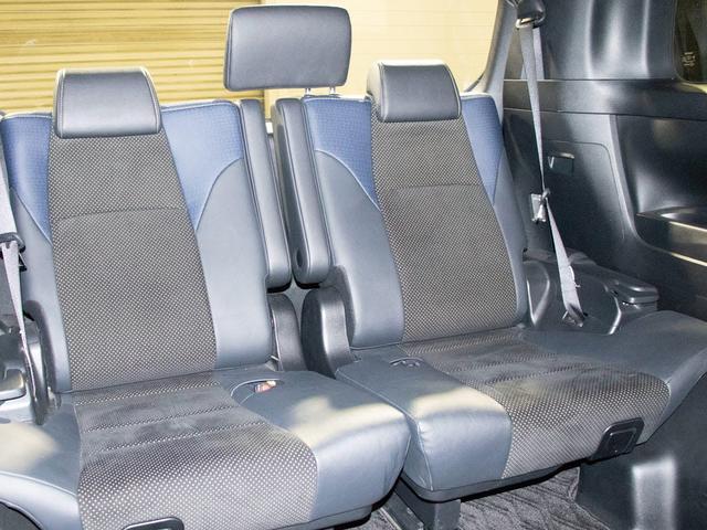 ヴェルファイア 2.5Z Aエディション ゴールデンアイズ (禁煙車)(サンルーフ)(特別仕様車)(点検記録簿9枚)両側電動スライドドア/パワーバックドア/AC100V電源/後席モニター/モデリスタグリル/LEDヘッドライト/Bluetooth接続/フルセグ(29枚目)