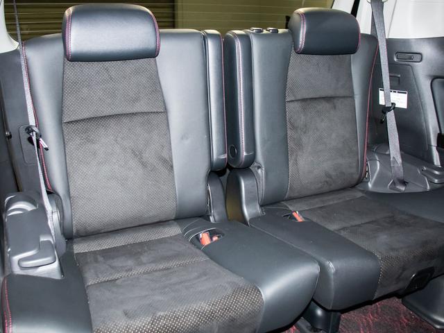ヴェルファイア 2.4Z ゴールデンアイズ (特別仕様車)(後席モニター)(専用ハーフレザーシート)(両側電動スライドドア)パワーバックドア/コンビハンドル/クルーズコントロール/クリアランスソナー/後席オットマン/Bluetooth接続(26枚目)