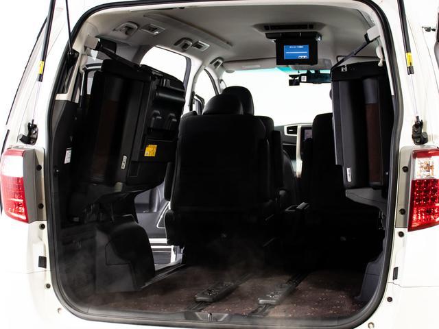 アルファード ２４０Ｓ　タイプゴールド　（禁煙車）（点検記録簿７枚）（後席モニター）（両側自動ドア）パワーバックドア／特別仕様車／専用黒ハーフレザーシート／カロッツェリアナビ／バックカメラ／コンビハンドル／クルーズコントロール／（30枚目）