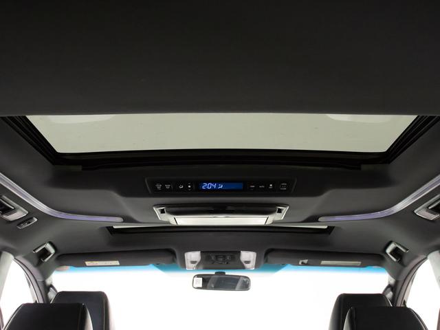 ヴェルファイア 2.5Z Aエディション ゴールデンアイズ (禁煙ワンオーナー車)(サンルーフ)(ロクサーニ20インチアルミ)(BLITZ車高調)アルパインBIG-X11型ナビ/後席モニター/両側自動ドア/パワーバックドア/専用黒ハーフレザーシート/(6枚目)
