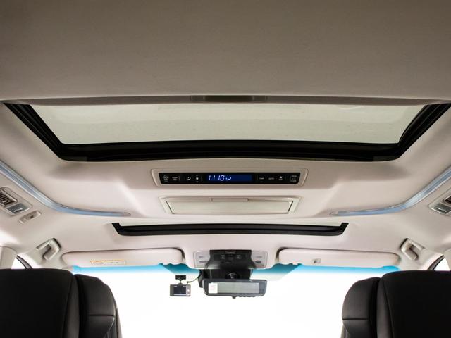 ヴェルファイア 2.5Z Gエディション (禁煙車)(ロクサーニ20インチアルミ)(サンルーフ)(冷暖房黒革)純正10型ナビ/後席モニター/トヨタセーフティセンス/踏み間違い防止装置/デジタルインナーミラー/3眼LEDヘッドライト/BSM/(10枚目)