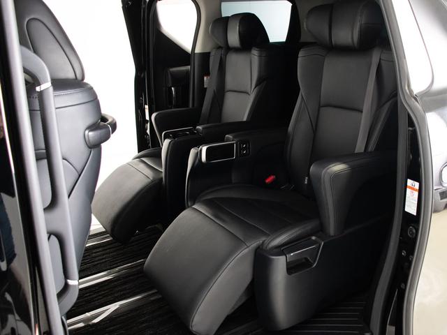 ヴェルファイア 2.5Z Gエディション (禁煙車)(ロクサーニ20インチアルミ)(サンルーフ)(冷暖房黒革)純正10型ナビ/後席モニター/トヨタセーフティセンス/踏み間違い防止装置/デジタルインナーミラー/3眼LEDヘッドライト/BSM/(28枚目)