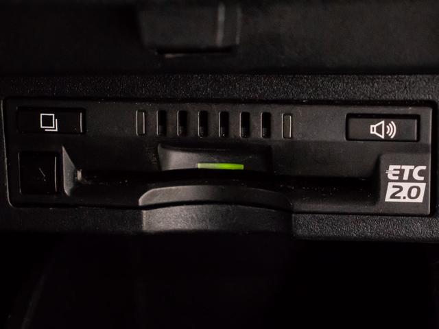 ヴェルファイア 2.5Z Gエディション (禁煙車)(ロクサーニ20インチアルミ)(サンルーフ)(冷暖房黒革)純正10型ナビ/後席モニター/トヨタセーフティセンス/踏み間違い防止装置/デジタルインナーミラー/3眼LEDヘッドライト/BSM/(44枚目)