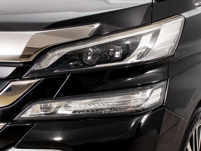 ヴェルファイア 2.5Z Gエディション (サンルーフ)(エアロカスタム)(純正10型ナビ)(後席モニター)両側自動ドア/パワーバックドア/バックカメラ/エグゼクティブシート/AC100V電源/クルーズコントロール/シートメモリー(19枚目)