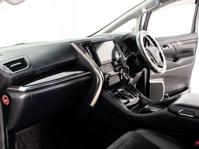 ヴェルファイア 2.5Z Gエディション (サンルーフ)(エアロカスタム)(純正10型ナビ)(後席モニター)両側自動ドア/パワーバックドア/バックカメラ/エグゼクティブシート/AC100V電源/クルーズコントロール/シートメモリー(43枚目)