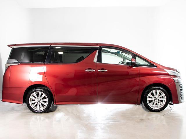 ヴェルファイア 2.5Z (禁煙ワンオーナー車)(4WD)(点検記録簿12枚)(8人乗りフルフラットシート)純正9型ナビ/後席モニター/トヨタセーフティセンス/踏み間違い防止装置/デジタルインナーミラー/両側自動ドア/(23枚目)