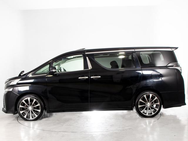 ヴェルファイア 3.5ZA Gエディション (禁煙車)(社外20インチアルミ)(サンルーフ)(黒本革)社外エアロ/リアTRD/アルパインBIG-X10型ナビ/後席モニター/両側自動ドア/パワーバックドア/AC100V電源/クルーズコントロール(19枚目)