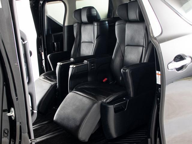 ヴェルファイア 3.5ZA Gエディション (禁煙車)(社外20インチアルミ)(サンルーフ)(黒本革)社外エアロ/リアTRD/アルパインBIG-X10型ナビ/後席モニター/両側自動ドア/パワーバックドア/AC100V電源/クルーズコントロール(26枚目)