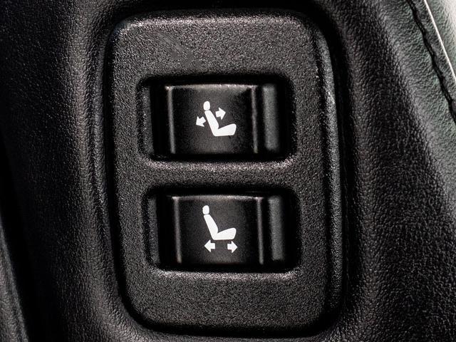 ヴェルファイア 3.5ZA Gエディション (禁煙車)(社外20インチアルミ)(サンルーフ)(黒本革)社外エアロ/リアTRD/アルパインBIG-X10型ナビ/後席モニター/両側自動ドア/パワーバックドア/AC100V電源/クルーズコントロール(29枚目)