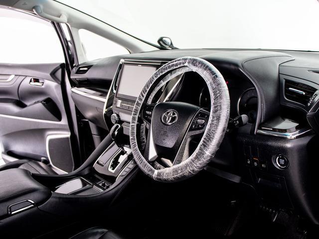 ヴェルファイア 3.5ZA Gエディション (禁煙車)(社外20インチアルミ)(サンルーフ)(黒本革)社外エアロ/リアTRD/アルパインBIG-X10型ナビ/後席モニター/両側自動ドア/パワーバックドア/AC100V電源/クルーズコントロール(41枚目)