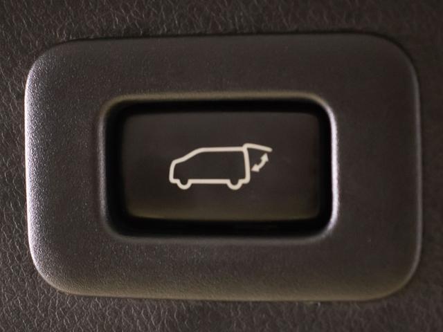 アルファード 2.5S Cパッケージ (禁煙車)(純正10型ナビ)(後席モニター)(エグゼクティブシート)前車追従レーダークルーズ/衝突被害軽減ブレーキ/踏み間違い防止装置/両側自動ドア/パワーバックドア/AC100V電源/コンビハンドル(32枚目)