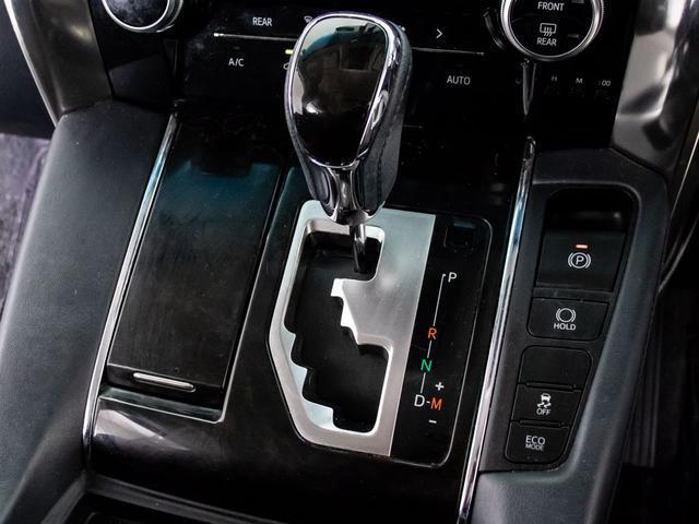 アルファード 2.5S Cパッケージ (禁煙車)(純正10型ナビ)(後席モニター)(エグゼクティブシート)前車追従レーダークルーズ/衝突被害軽減ブレーキ/踏み間違い防止装置/両側自動ドア/パワーバックドア/AC100V電源/コンビハンドル(40枚目)