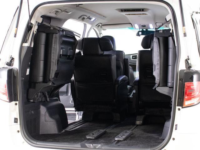 アルファード 240S Cパッケージ (禁煙車)(点検記録簿6枚)(エグゼクティブシート)(両側自動ドア)パワーバックドア/純正HDDナビ/後席モニター/バックカメラ/黒革調シートカバー/車高調/クルーズコントロール/クリアランスソナー/(28枚目)