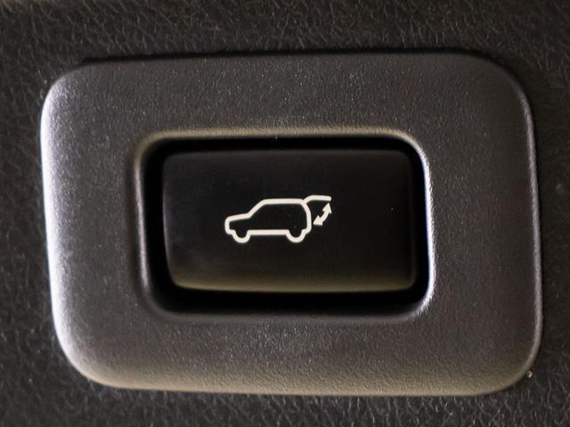 アルファード 240S Cパッケージ (禁煙車)(点検記録簿6枚)(エグゼクティブシート)(両側自動ドア)パワーバックドア/純正HDDナビ/後席モニター/バックカメラ/黒革調シートカバー/車高調/クルーズコントロール/クリアランスソナー/(32枚目)