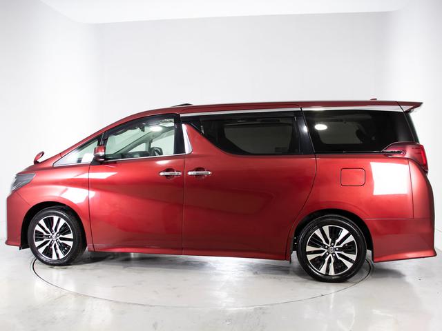 アルファード 2.5S Cパッケージ (禁煙車)(サンルーフ)(トヨタセーフティセンス)(黒合皮エグゼクティブシート)BSM/デジタルインナーミラー/3眼LEDヘッドライト/後席モニター/両側電動スライドドア/AC100V電源/フルセグ(24枚目)