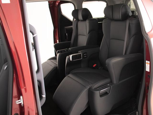 アルファード 2.5S Cパッケージ (禁煙車)(サンルーフ)(トヨタセーフティセンス)(黒合皮エグゼクティブシート)BSM/デジタルインナーミラー/3眼LEDヘッドライト/後席モニター/両側電動スライドドア/AC100V電源/フルセグ(31枚目)