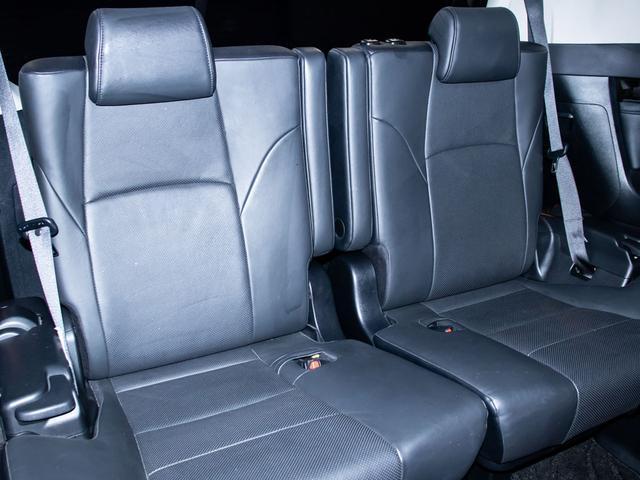 アルファード 2.5S Cパッケージ (禁煙)(点検記録簿11枚)(サンルーフ)(黒本革)純正9型ナビ/後席モニター/前車追従レーダークルーズ/衝突被害軽減ブレーキ/踏み間違い防止装置/両側自動ドア/パワーバックドア/AC100V電源/(30枚目)