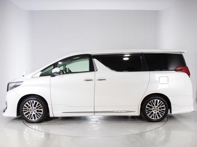 アルファード ２．５Ｓ　Ｃパッケージ　（禁煙車）（１０インチ大画面ナビ）（モデリスタエアロ）（エグゼクティブシート）両側電動スライド／パワーバックドア／クルーズコントロール／クリアランスソナー／ＡＣ１００Ｖ電源／ハーフレザーシート／ＥＴＣ（17枚目）