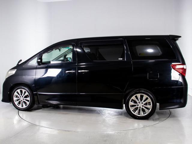 アルファード 240S プライムセレクションII (点検記録簿8枚)(後席モニター)(両側自動ドア)パワーバックドア/専用アルカンターラシート/バックカメラ/ビルトインETC/コンビハンドル/クリアランスソナー/Bluetooth接続/(18枚目)