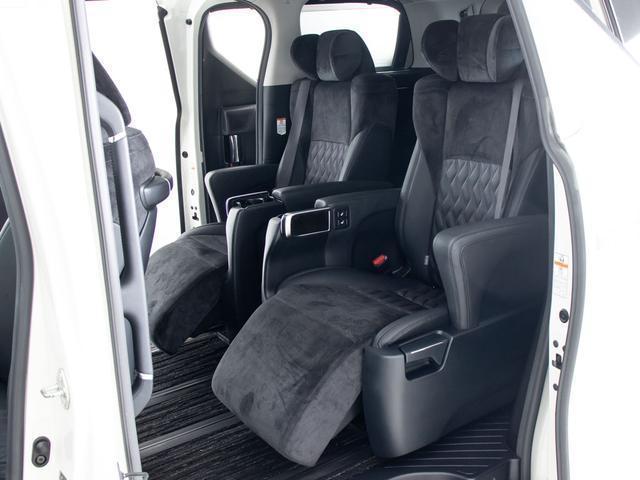 アルファード 2.5S Cパッケージ (禁煙車)(ツインサンルーフ)(11インチ大画面ナビ)(レーダークルーズコントロール)プリクラッシュセーフティ/デジタルインナーミラー/エグゼクティブシート/両側電動スライドドア/後席モニター/ETC(28枚目)