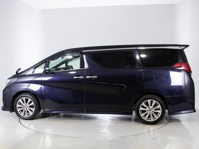 アルファード 2.5S Aパッケージ タイプブラック (禁煙車)(純正9型ナビ)(後席モニター)(両側自動ドア)パワーバックドア/専用黒ハーフレザーシート/バックカメラ/前車追従レーダークルーズ/衝突被害軽減ブレーキ/踏み間違え防止装置/AC100V電源(16枚目)