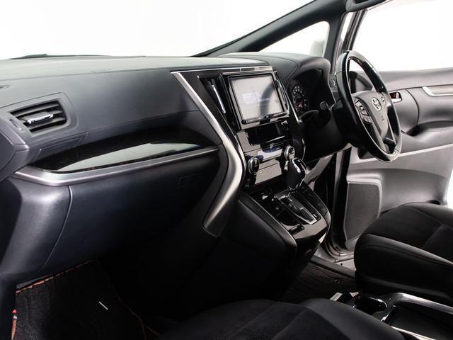 アルファード 2.5S Aパッケージ タイプブラック (禁煙車)(純正9型ナビ)(後席モニター)(両側自動ドア)パワーバックドア/専用黒ハーフレザーシート/バックカメラ/前車追従レーダークルーズ/衝突被害軽減ブレーキ/踏み間違え防止装置/AC100V電源(37枚目)