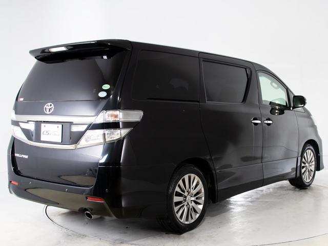 ヴェルファイア 2.4Z ゴールデンアイズ (禁煙車)(特別仕様車)(後席モニター)(専用アアルカンターラ半革シート)パワーバックドア/両側電動スライドドア/クルーズコントロール/クリアランスソナー/コンビハンドル/HIDライト/フルセグTV(18枚目)