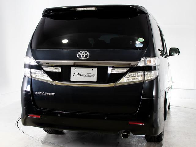 ヴェルファイア 2.4Z ゴールデンアイズ (禁煙車)(特別仕様車)(後席モニター)(専用アアルカンターラ半革シート)パワーバックドア/両側電動スライドドア/クルーズコントロール/クリアランスソナー/コンビハンドル/HIDライト/フルセグTV(19枚目)