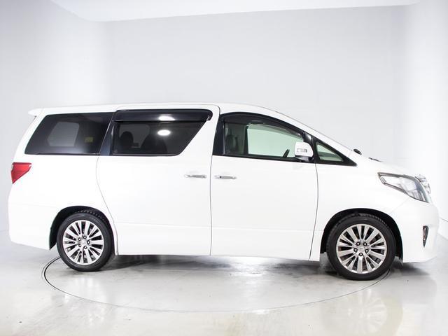 アルファード ２４０Ｓ　タイプゴールド　（アルパインＢＩＧ－Ｘ９型ナビ）（後席モニター）（専用黒ハーフレザーシート）（両側自動ドア）パワーバックドア／クルーズコントロール／クリアランスソナー／バックカメラ／コンビハンドル／特別仕様車／（20枚目）