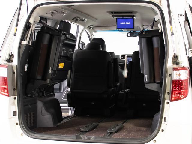 アルファード ２４０Ｓ　タイプゴールド　（アルパインＢＩＧ－Ｘ９型ナビ）（後席モニター）（専用黒ハーフレザーシート）（両側自動ドア）パワーバックドア／クルーズコントロール／クリアランスソナー／バックカメラ／コンビハンドル／特別仕様車／（28枚目）