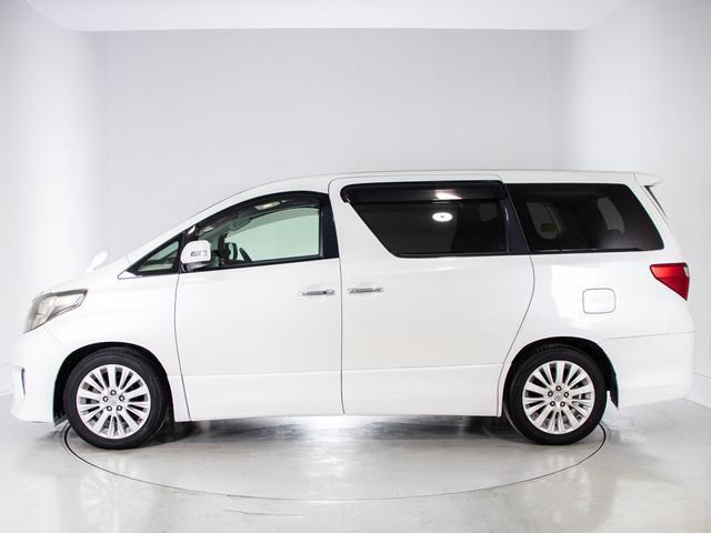 アルファード 240S Cパッケージ (禁煙車)(黒本革)(後席モニター)(両側自動ドア)パワーバックドア/エグゼクティブシート/クルーズコントロール/クリアランスソナー/AC100V電源/パワーシート/シートメモリー/コンビハンドル/(17枚目)