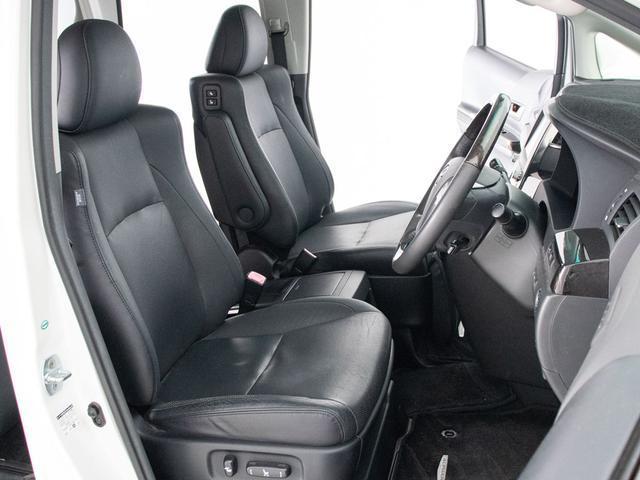 アルファード 240S Cパッケージ (禁煙車)(黒本革)(後席モニター)(両側自動ドア)パワーバックドア/エグゼクティブシート/クルーズコントロール/クリアランスソナー/AC100V電源/パワーシート/シートメモリー/コンビハンドル/(24枚目)
