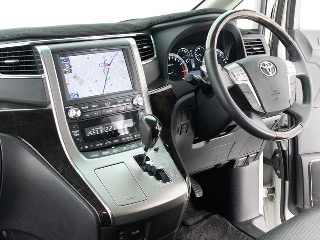 アルファード 240S Cパッケージ (禁煙車)(黒本革)(後席モニター)(両側自動ドア)パワーバックドア/エグゼクティブシート/クルーズコントロール/クリアランスソナー/AC100V電源/パワーシート/シートメモリー/コンビハンドル/(38枚目)