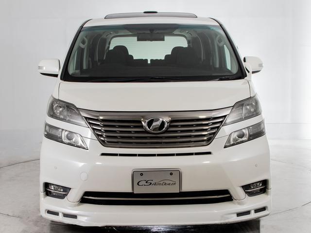 ヴェルファイア 2.4Z プラチナムセレクション (サンルーフ)(社外20インチアルミ)(エアロカスタム)(プレミアムサウンド)後席モニター/両側自動ドア/パワーバックドア/AC100V電源/バックカメラ/クリアランスソナー/コンビハンドル/(11枚目)