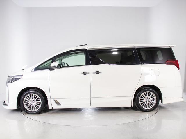 アルファード 2.5S Cパッケージ (禁煙車)(点検記録簿8枚)(サンルーフ)(TRDフルエアロ)冷暖房黒革/ナビ機能付ディスプレイオーディオ/後席モニター/トヨタセーフティセンス/踏み間違い防止装置/デジタルインナーミラー/(21枚目)