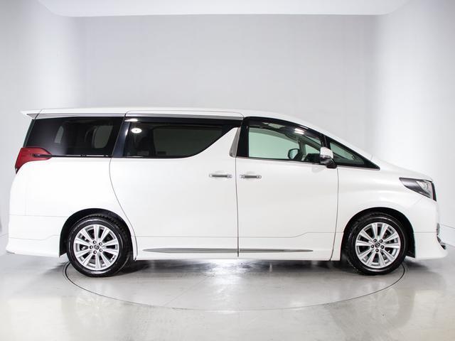 アルファード 2.5S (禁煙車)(8人乗りフルフラットシート)(モデリスタエアロ)(後席モニター)両側電動スライドドア/バックカメラ/AC100V電源/クリアランスソナー/LEDヘッドライト/Bluetooth接続/ETC(22枚目)