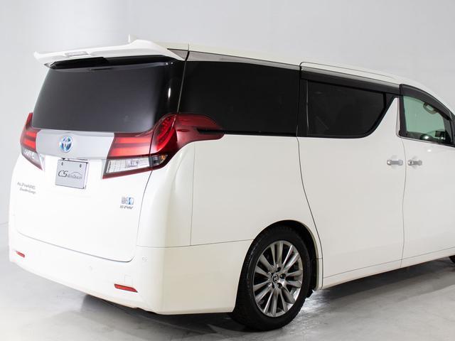 アルファードハイブリッド エグゼクティブラウンジ (禁煙車)(点検記録簿7枚)(本革)(JBLサウンド)全方位カメラ/後席モニター/前車追従レーダークルーズ/衝突被害軽減ブレーキ/踏み間違い防止装置/両側自動ドア/パワーバックドア/1500W給電(15枚目)