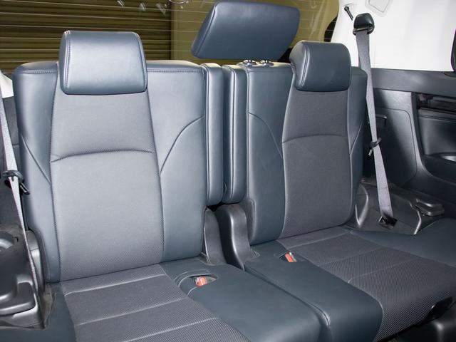 ヴェルファイア ２．５Ｚ　Ｇエディション　（禁煙車）（４ＷＤ）（点検記録簿６枚）（冷暖房黒革）純正１０型ナビ／後席モニター／トヨタセーフティセンス／３眼ＬＥＤヘッドライト／エグゼクティブシート／両側自動ドア／パワーバックドア／ＡＣ１００Ｖ電源（29枚目）