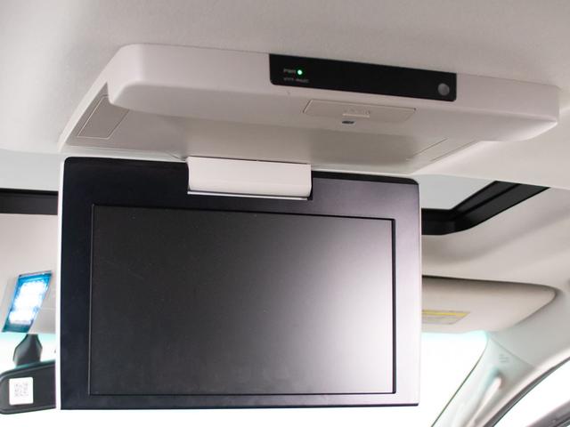 ヴェルファイア 2.4Z ゴールデンアイズII (禁煙車)(サンルーフ)(後席モニター)(両側自動ドア)パワーバックドア/特別仕様車/専用黒ハーフレザーシート/AC100V電源/クルーズコントロール/クリアランスソナー/コンビハンドル/バックカメラ(7枚目)