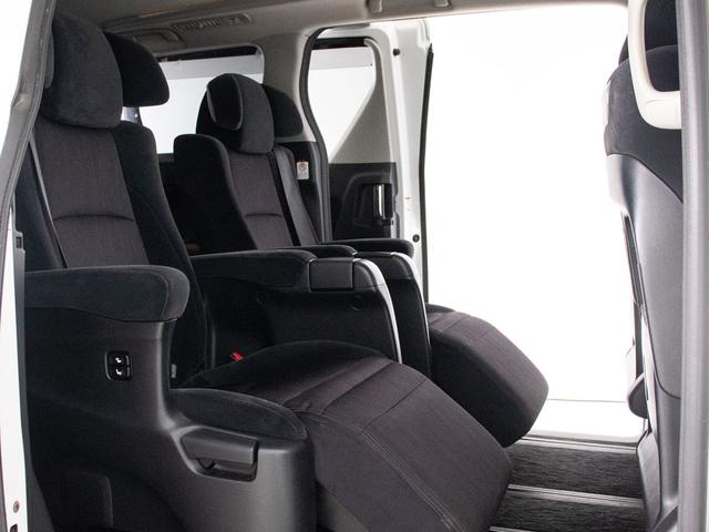 �G�O�[�N�e�B�u�V�[�g�p�b�P�[�W�ł̓Z�J���h�V�[�g�͌ʃV�[�g�ɂȂ��Ă��܂��B���E�ɕI�u��������A�t�B�b�g�����ƂĂ�����A�Ԃ����E�ɋȂ���Ƃ��ł��g�̂��h���邱�Ƃ����Ȃ��ł��B