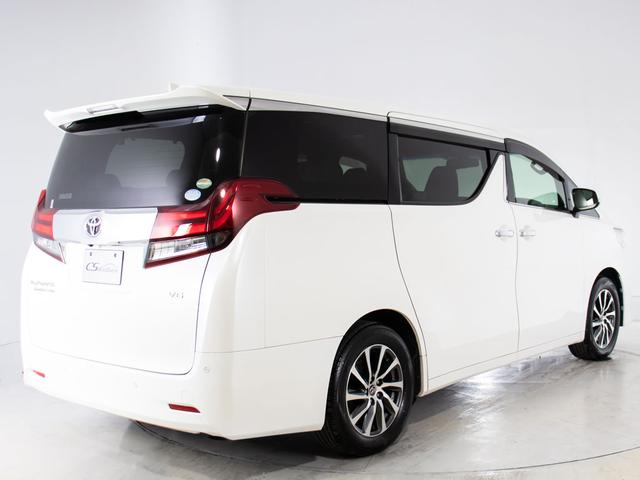 アルファード ３．５エグゼクティブラウンジ　（サンルーフ）（ＪＢＬサウンド）（レーダークルーズコントロール）（黒本革シート）プリクラッシュセーフティ／全周囲カメラ／ＡＣ１００Ｖ電源／オートハイビーム／両側電動スライドドア／ＥＴＣ２．０（18枚目）