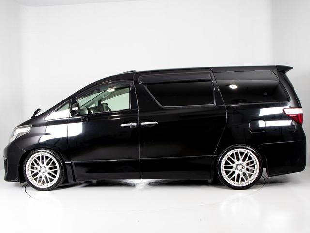 アルファード ２４０Ｓ　タイプゴールド　（禁煙車）（サンルーフ）（ＷＯＲＫ２０インチアルミ）（ダウンサス）純正ＨＤＤナビ／後席モニター／専用黒ハーフレザーシート／両側自動ドア／パワーバックドア／クルーズコントロール／クリアランスソナー／（15枚目）