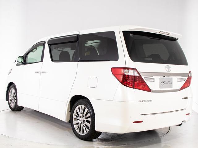 アルファード ２４０Ｓ　タイプゴールドＩＩ　（禁煙車）（ツインサンルーフ）（特別仕様車）（後席モニター）専用ハーフレザーシート／両側電動スライドドア／パワーバックドア／ＡＣ１００Ｖ電源／クルーズコントロール／クリアランスソナー／フルセグＴＶ（21枚目）