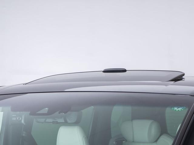 ヴェルファイアハイブリッド エグゼクティブラウンジＺ　（禁煙車）（点検記録簿９枚）（サンルーフ）（冷暖房白本革）ＪＢＬサウンド／全方位カメラ／後席モニター／トヨタセーフティセンス／踏み間違い防止装置／デジタルインナーミラー／ＢＳＭ／ＲＣＴＡ／（15枚目）