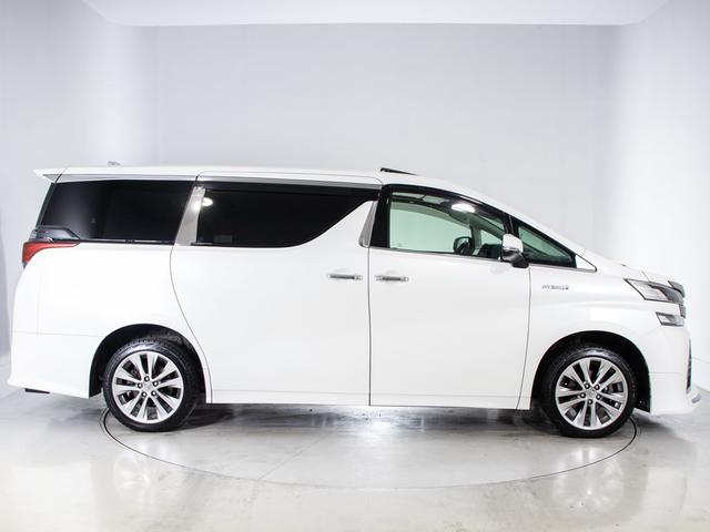 ヴェルファイアハイブリッド ＺＲ　Ｇエディション　（点検記録簿１１枚）（モデリスタエアロ）（サンルーフ）（黒本革）ＪＢＬサウンド／全方位カメラ／後席モニター／前車追従レーダークルーズ／衝突被害軽減ブレーキ／踏み間違い防止装置／両側自動ドア／（21枚目）