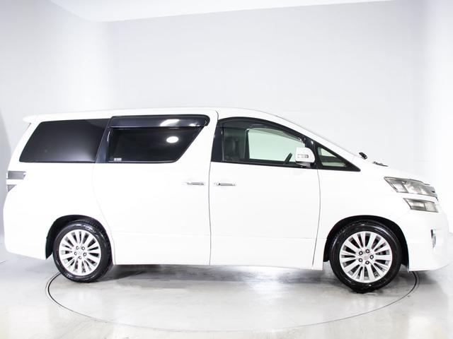 ヴェルファイア 2.4Z (8人乗りフルフラットシート)(純正HDDナビ)(後席モニター)(両側自動ドア)黒革調シートカバー/バックカメラ/AC100V電源/クルーズコントロール/クリアランスソナー/コンビハンドル/(20枚目)