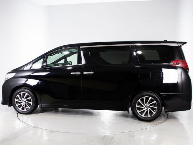 アルファード ３．５エグゼクティブラウンジ　（禁煙車）（黒本革）（ＪＢＬサウンド）（全方位カメラ）後席モニター／前車追従レーダークルーズ／衝突被害軽減ブレーキ／踏み間違い防止装置／自動ハイビーム／ＡＣ１００Ｖ電源／冷暖房シート／両側自動ドア／（17枚目）